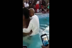 derail the shepherd is black in full party