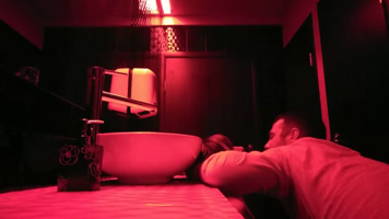 Kidnapping young girl in the bathroom of the disc