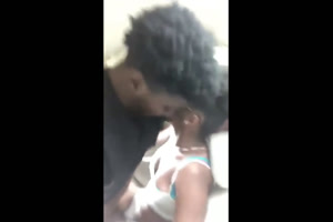 Selfie porno jovencita singando