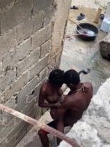 Vecino caliente cogiendo en un callejon en publico