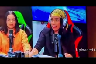 Video porno de carol brito se le sale una teta en vivo