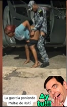 Policia dominicano follando con una haitiana mientras lo graban
