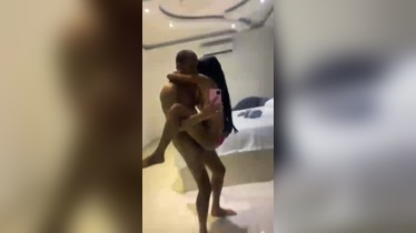 Arisleyda ex mujer de pajita to follando en una cabaña